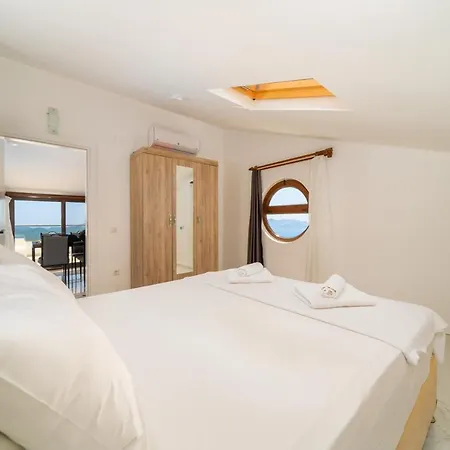 Golden Rose Kaş